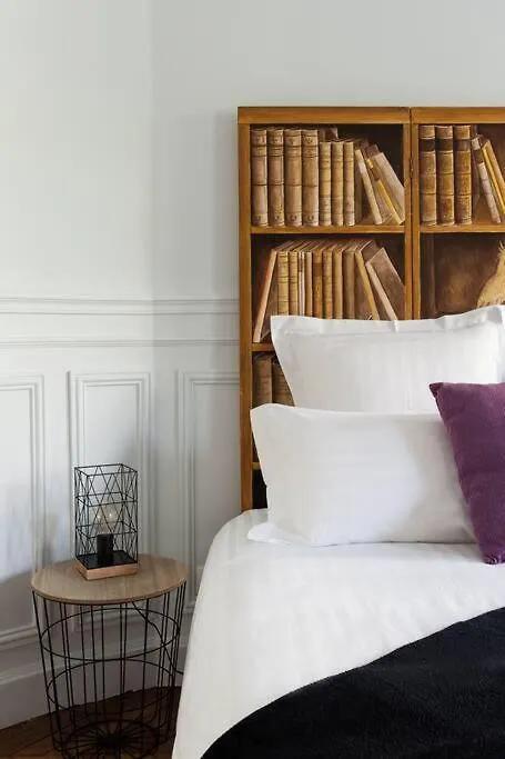 Ferienwohnung Cavalier Des Lions 2Bed 2 And Half Baths Paris